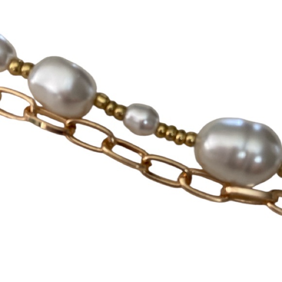 LAURA Bracelet and Earring Set, Faux Pearl and Goldtone, NWT - Picture 6 of 8